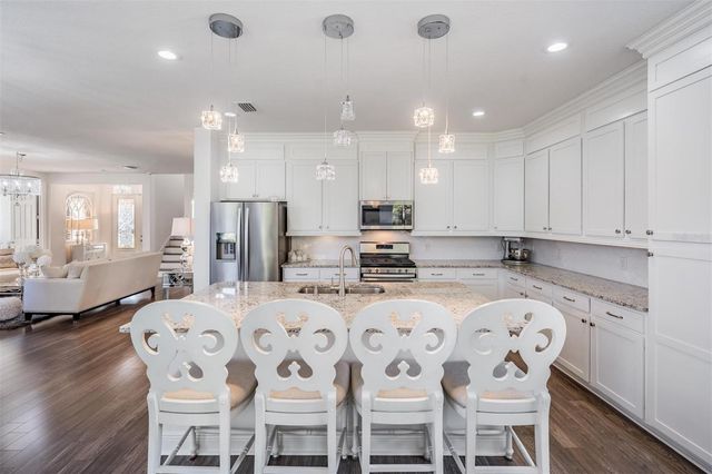 8506 EAGLE BROOK DRIVE, Land O Lakes, FL 34638