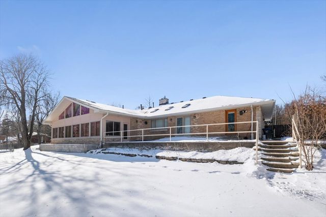 37275 N Ganster Road, Beach Park, IL 60087