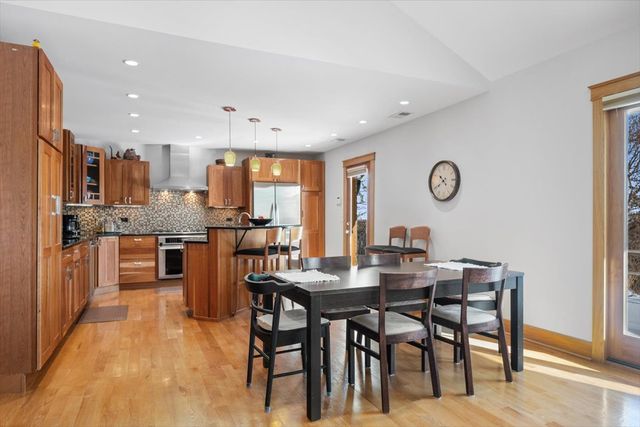 37275 N Ganster Road, Beach Park, IL 60087