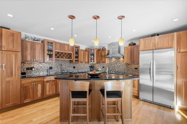 37275 N Ganster Road, Beach Park, IL 60087