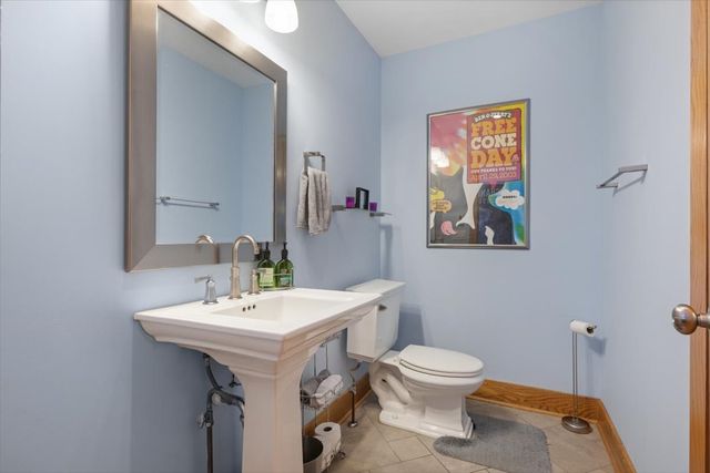 37275 N Ganster Road, Beach Park, IL 60087