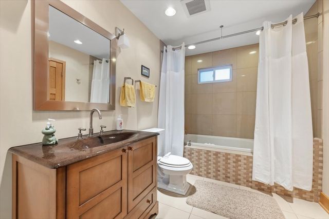 37275 N Ganster Road, Beach Park, IL 60087