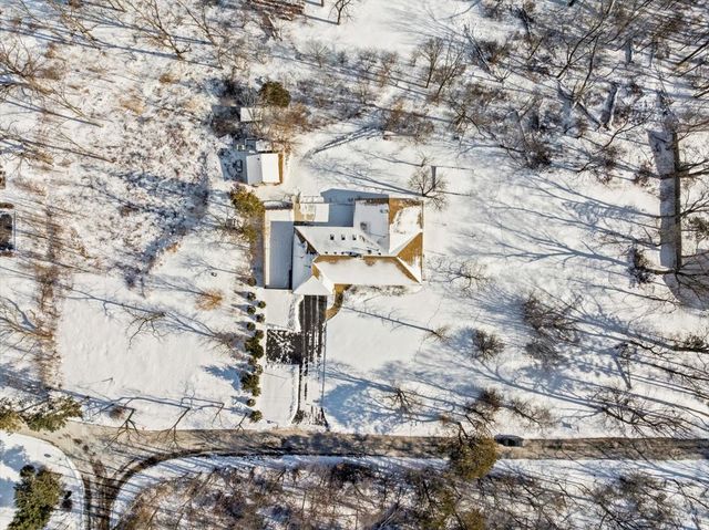 37275 N Ganster Road, Beach Park, IL 60087