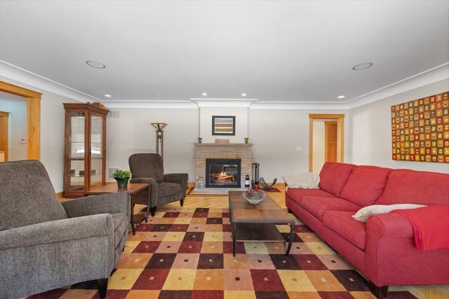 37275 N Ganster Road, Beach Park, IL 60087