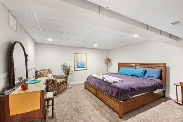 37275 N Ganster Road, Beach Park, IL 60087