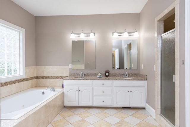 110 Hammermill Hollow Road, Spartanburg, SC 29307