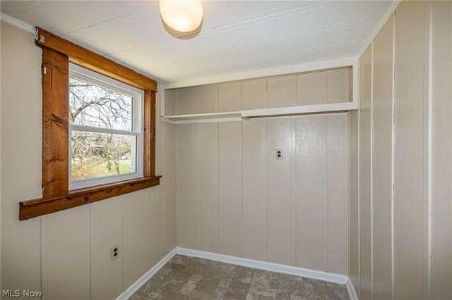 16118 Cowley Road, Grafton, OH 44044