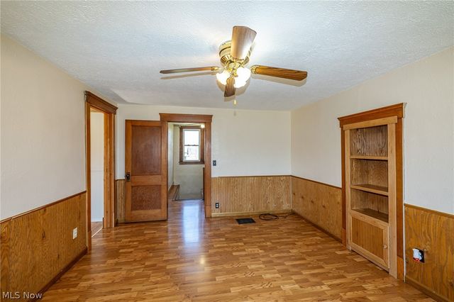 16118 Cowley Road, Grafton, OH 44044