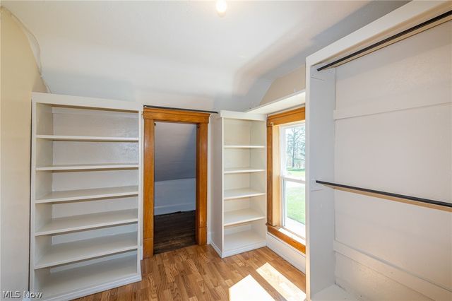 16118 Cowley Road, Grafton, OH 44044