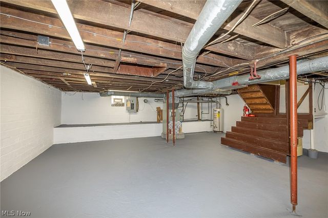 16118 Cowley Road, Grafton, OH 44044