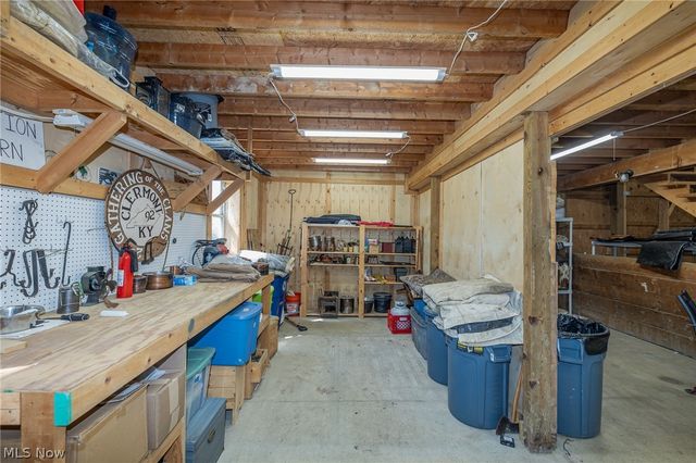 16118 Cowley Road, Grafton, OH 44044