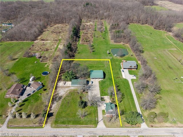 16118 Cowley Road, Grafton, OH 44044