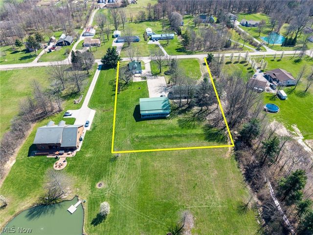 16118 Cowley Road, Grafton, OH 44044