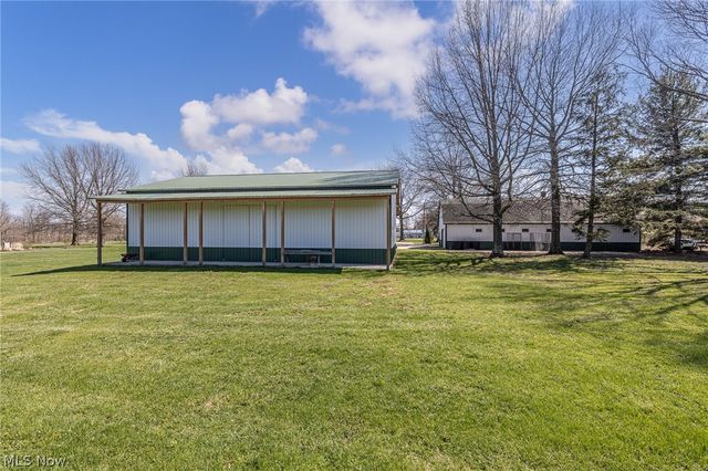 16118 Cowley Road, Grafton, OH 44044