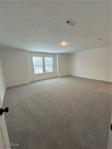 104 Willow Way, Elyria, OH 44035