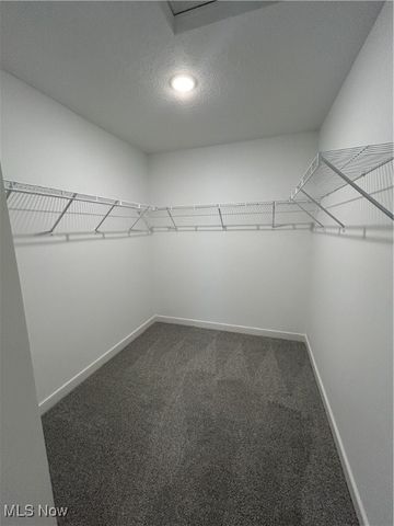 104 Willow Way, Elyria, OH 44035