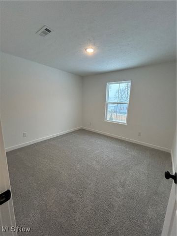 104 Willow Way, Elyria, OH 44035