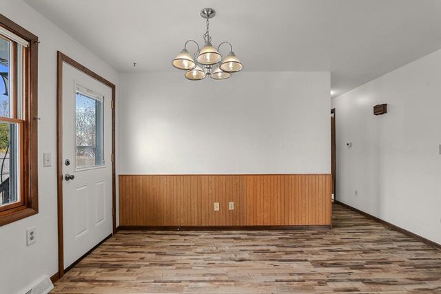 1736 Knoll Crest DRIVE, Sheboygan, WI 53081