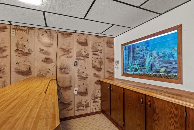 1736 Knoll Crest DRIVE, Sheboygan, WI 53081