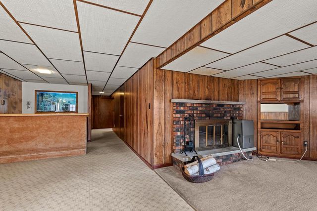 1736 Knoll Crest DRIVE, Sheboygan, WI 53081