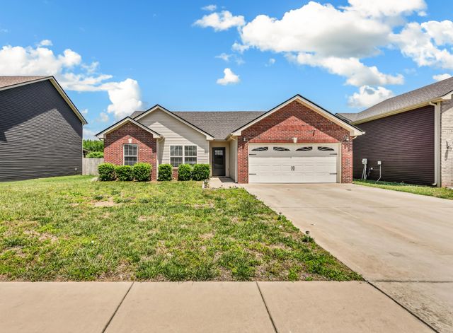1485 Coronado Dr, Clarksville, TN 37042