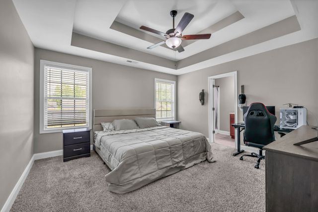1485 Coronado Dr, Clarksville, TN 37042