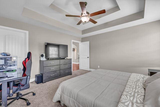1485 Coronado Dr, Clarksville, TN 37042