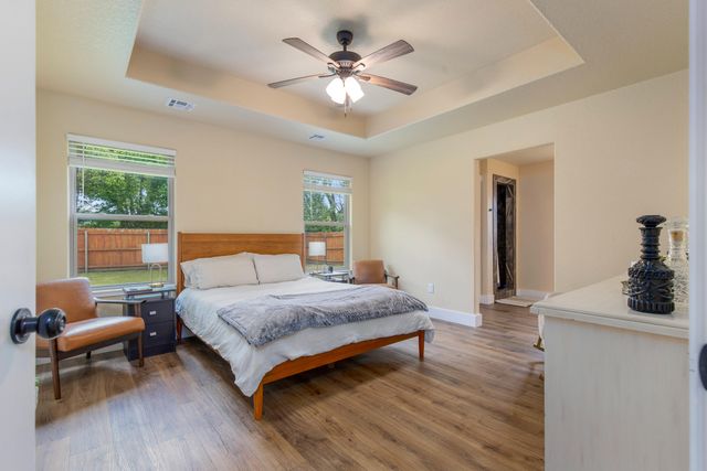 1031 Village Drive, Grove, OK 74344
