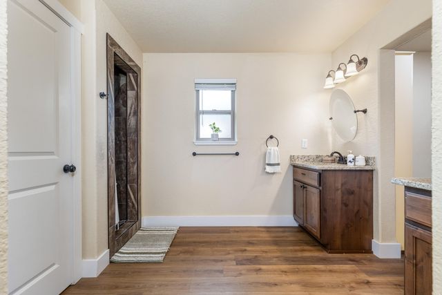 1031 Village Drive, Grove, OK 74344