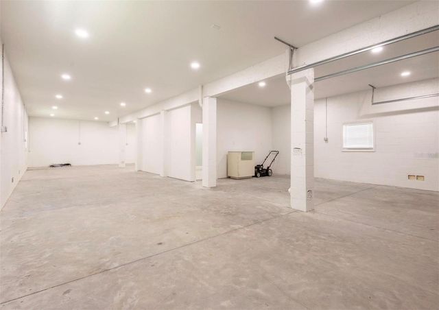 1918 N BETTY LANE, Clearwater, FL 33755