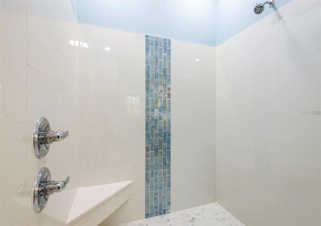 1918 N BETTY LANE, Clearwater, FL 33755