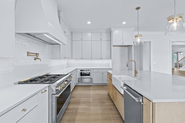 1966 Napa Drive, Brentwood, TN 37027