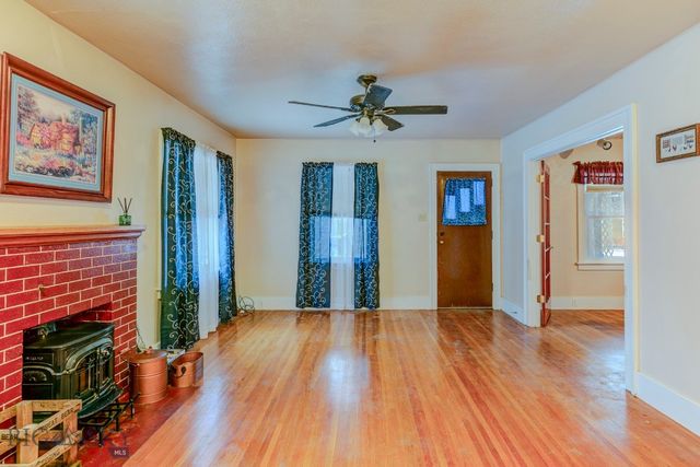 810 W Lewis Street, Livingston, MT 59047