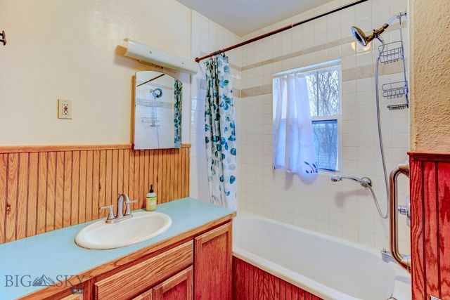 810 W Lewis Street, Livingston, MT 59047