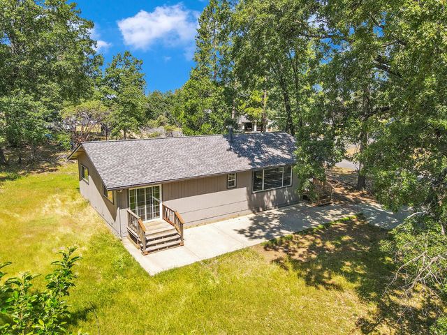 3050 Pleasant Oak Rd, Placerville, CA 95667
