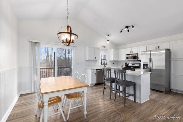 10868 Douglas Drive, Allendale Twp, MI 49401