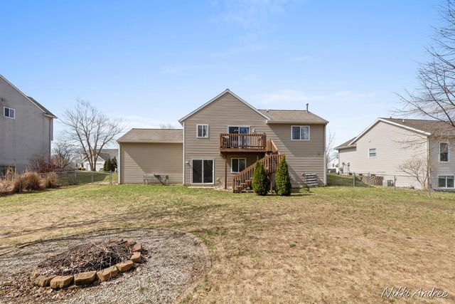 10868 Douglas Drive, Allendale Twp, MI 49401