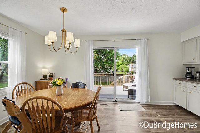 153 Suncrest Court SW, Grandville, MI 49418