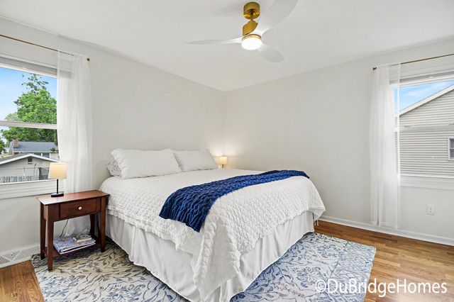 153 Suncrest Court SW, Grandville, MI 49418