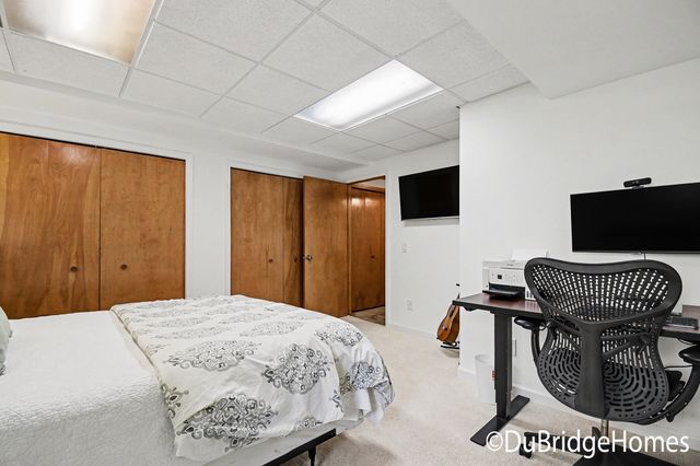 153 Suncrest Court SW, Grandville, MI 49418