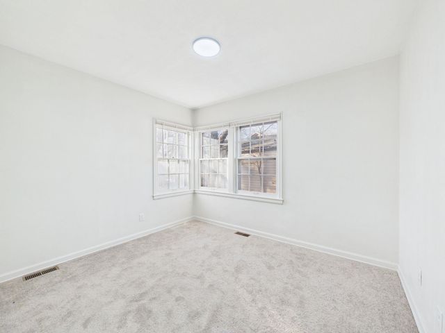 333 N Millwood St, Wichita, KS 67203