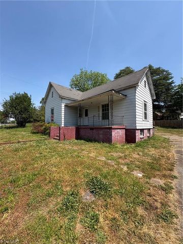 107 Davie Drive, Mocksville, NC 27028