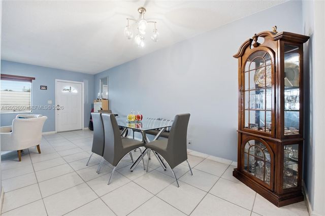 1450 NE 170th St 209, North Miami Beach, FL 33162