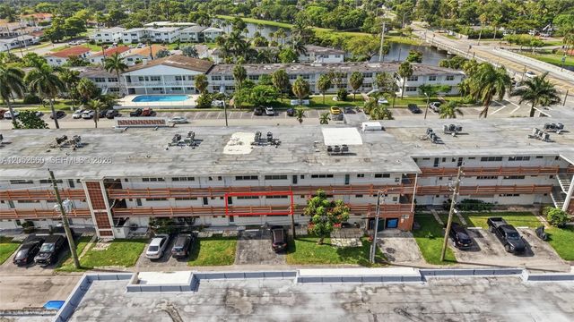 1450 NE 170th St 209, North Miami Beach, FL 33162