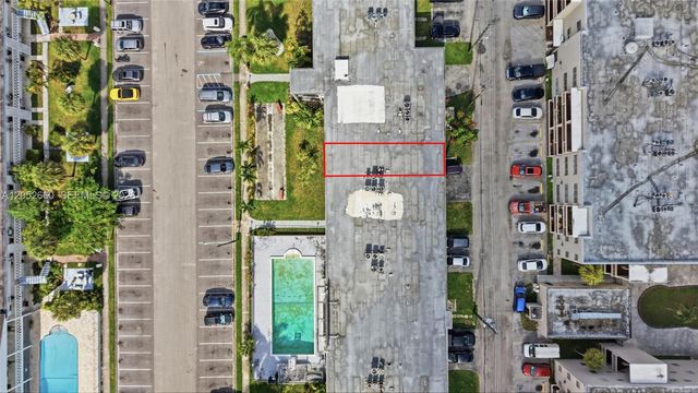 1450 NE 170th St 209, North Miami Beach, FL 33162