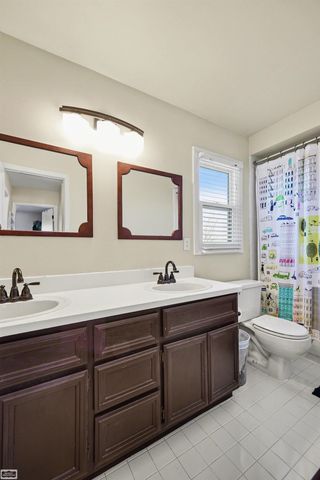 48088 Greenbriar Drive, Macomb Twp, MI 48044