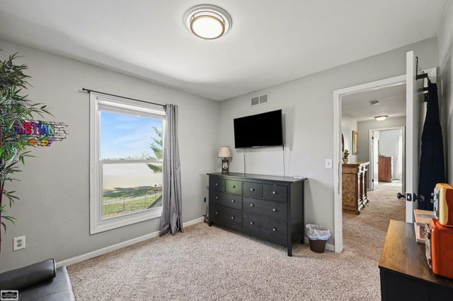 48088 Greenbriar Drive, Macomb Twp, MI 48044