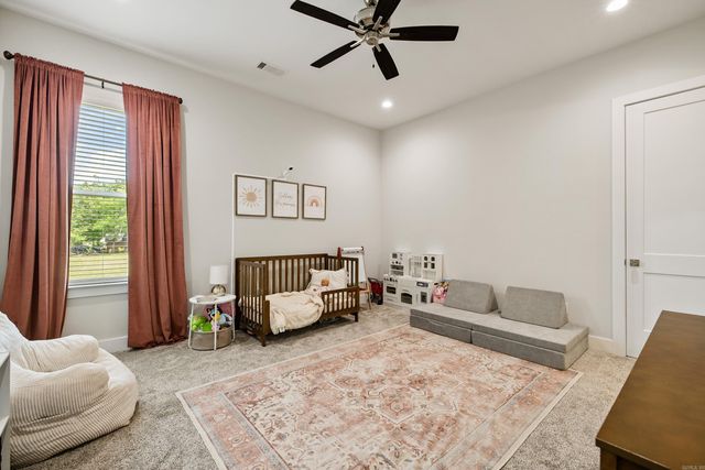 3016 Vincintage Cove, Alexander, AR 72002