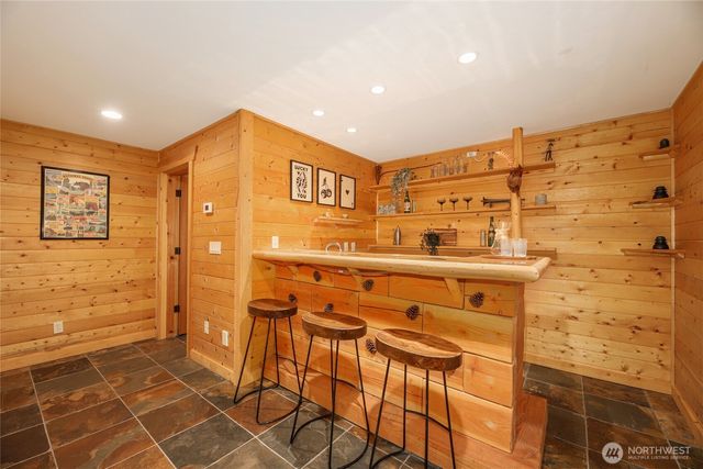 10 Summit Way, Snoqualmie Pass, WA 98068