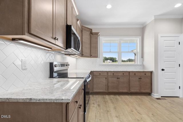 154 Charles Point Lane, Selma, NC 27576